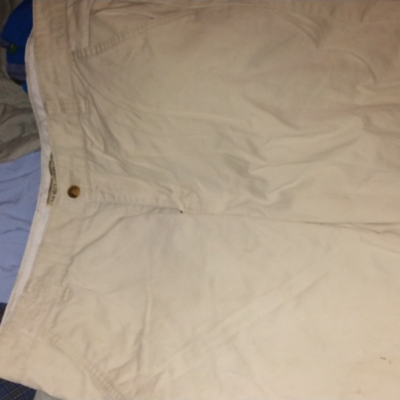 Shorts - Picture 2 of 2